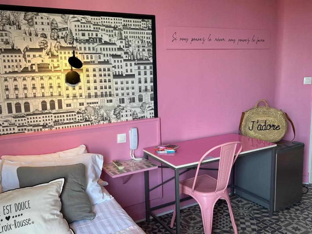 Hotel De La Croix-Rousse Lyon Buitenkant foto