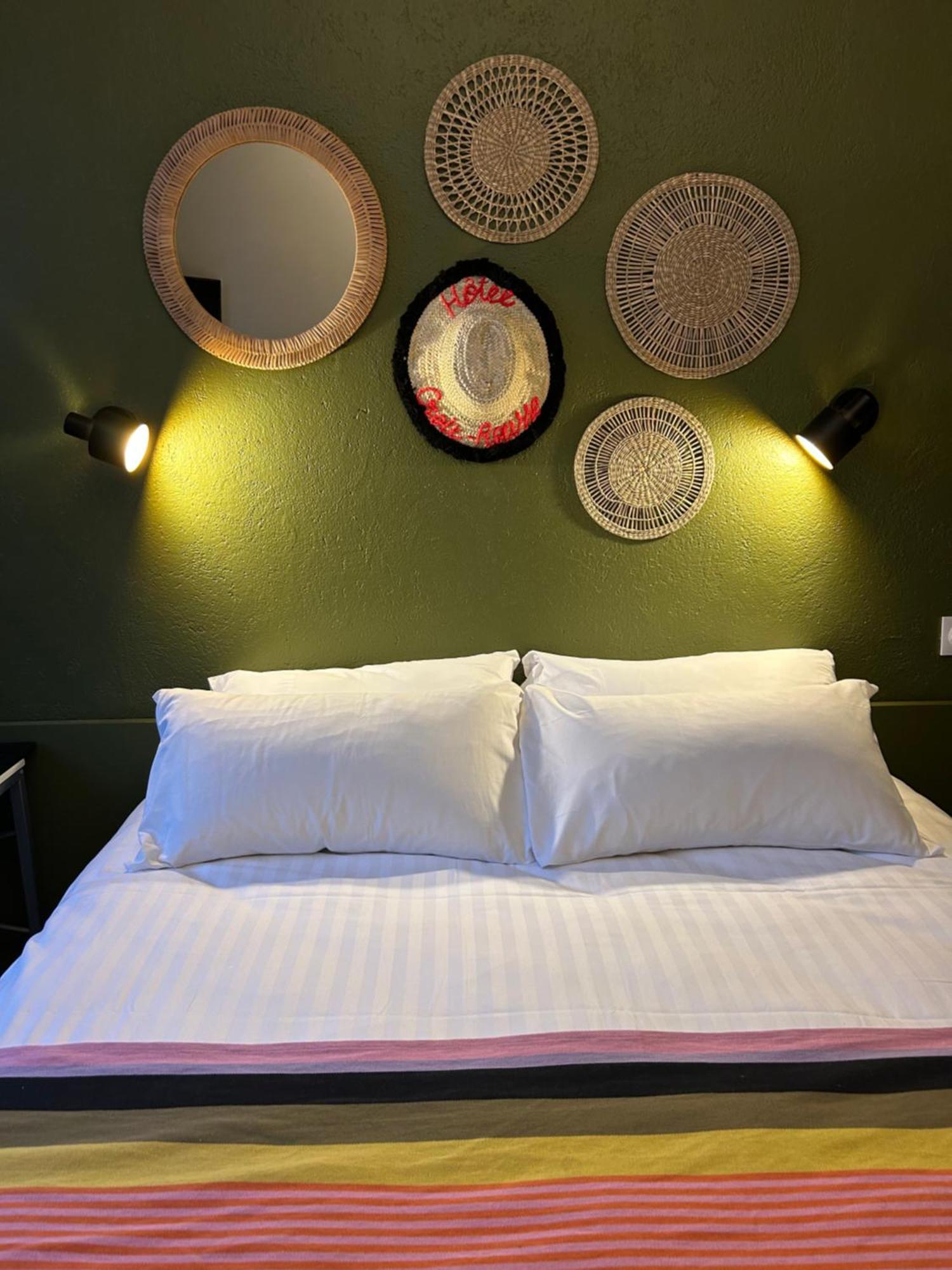 Hotel De La Croix-Rousse Lyon Buitenkant foto